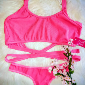 Conjunto de morley,corpiño top con detalles de tira en cintura y collares (se puede usar como bikini también)